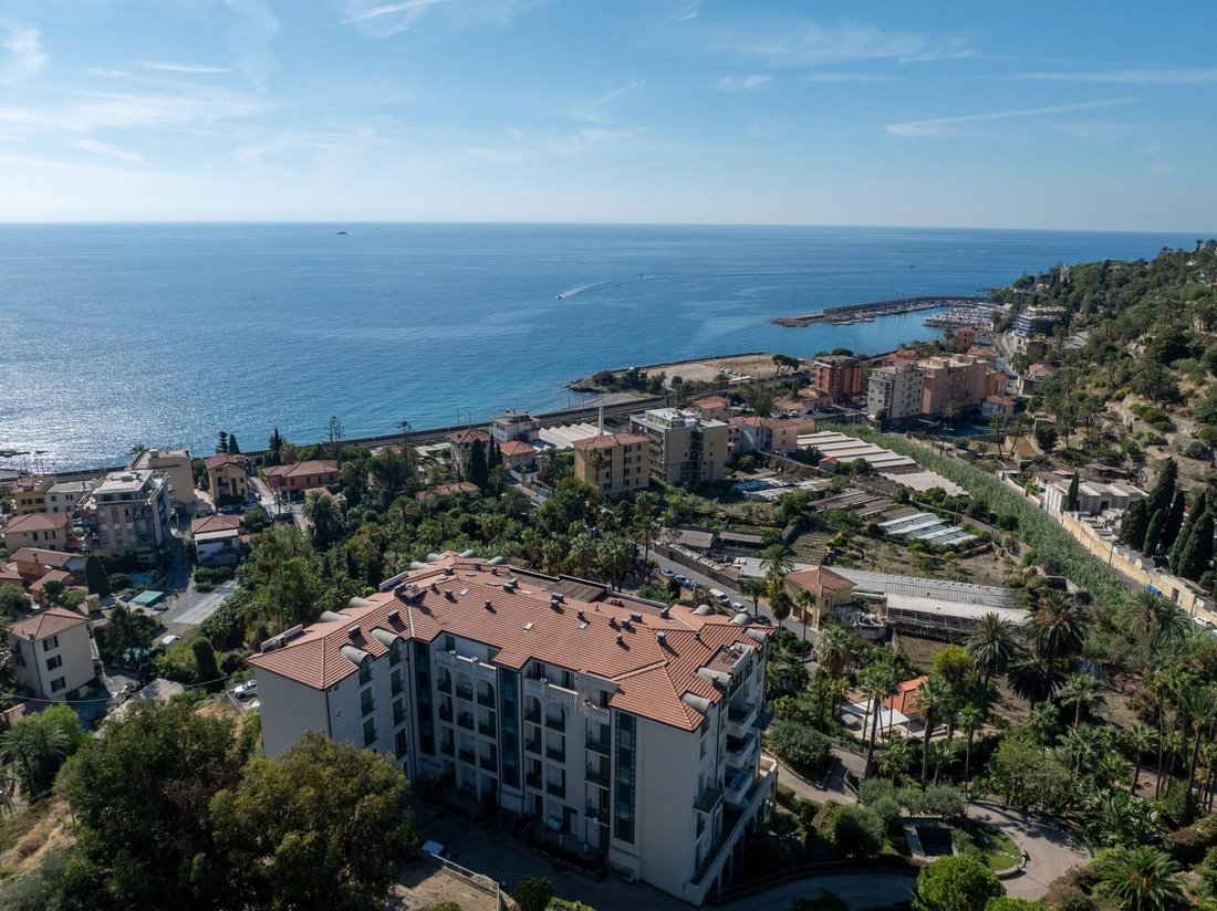 Apartment in Madonna della Ruota, Bordighera, Liguria 3 - 18990384