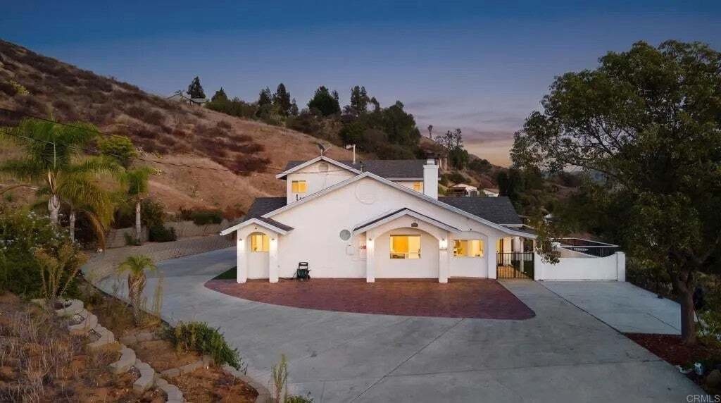 House in Lakeside, California, United States 3 - 18989022