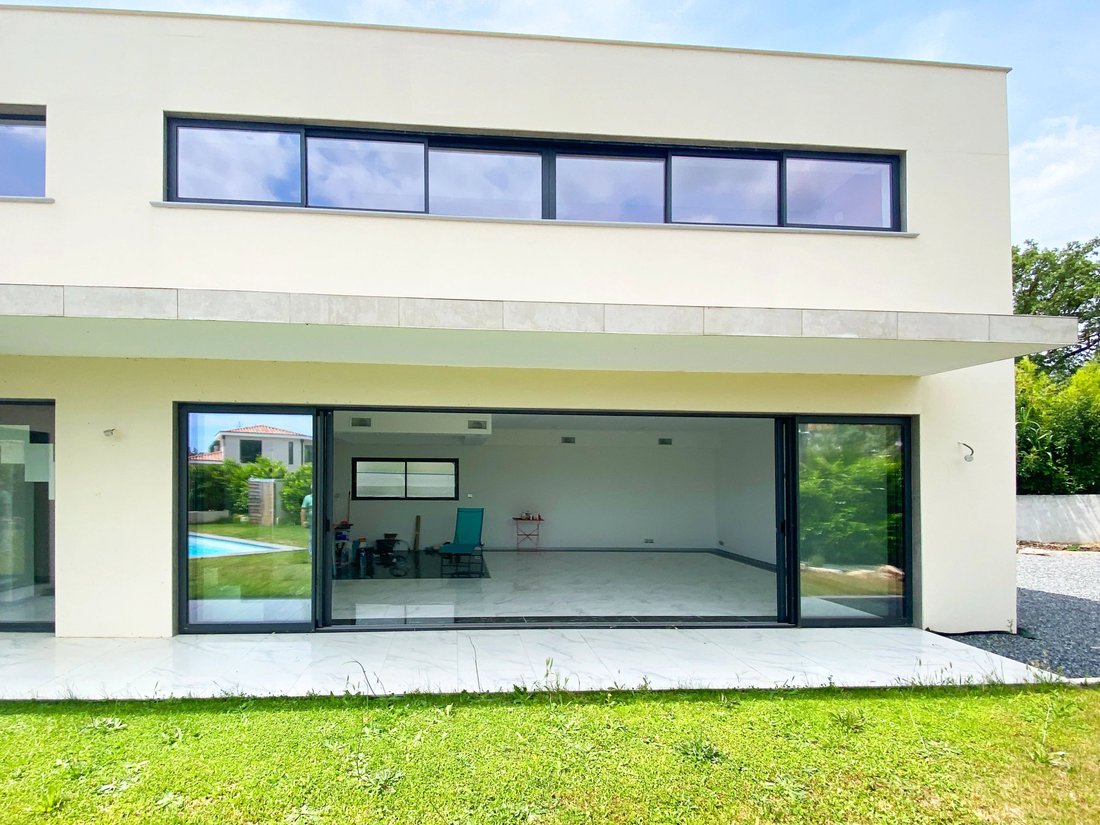 Villa en Grimaud, Provenza-Alpes-Costa Azul, Francia 4 - 18931282