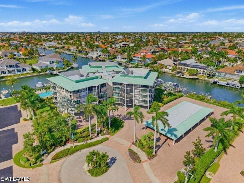 Condo in Marco Island, Florida, United States 5 - 18987631