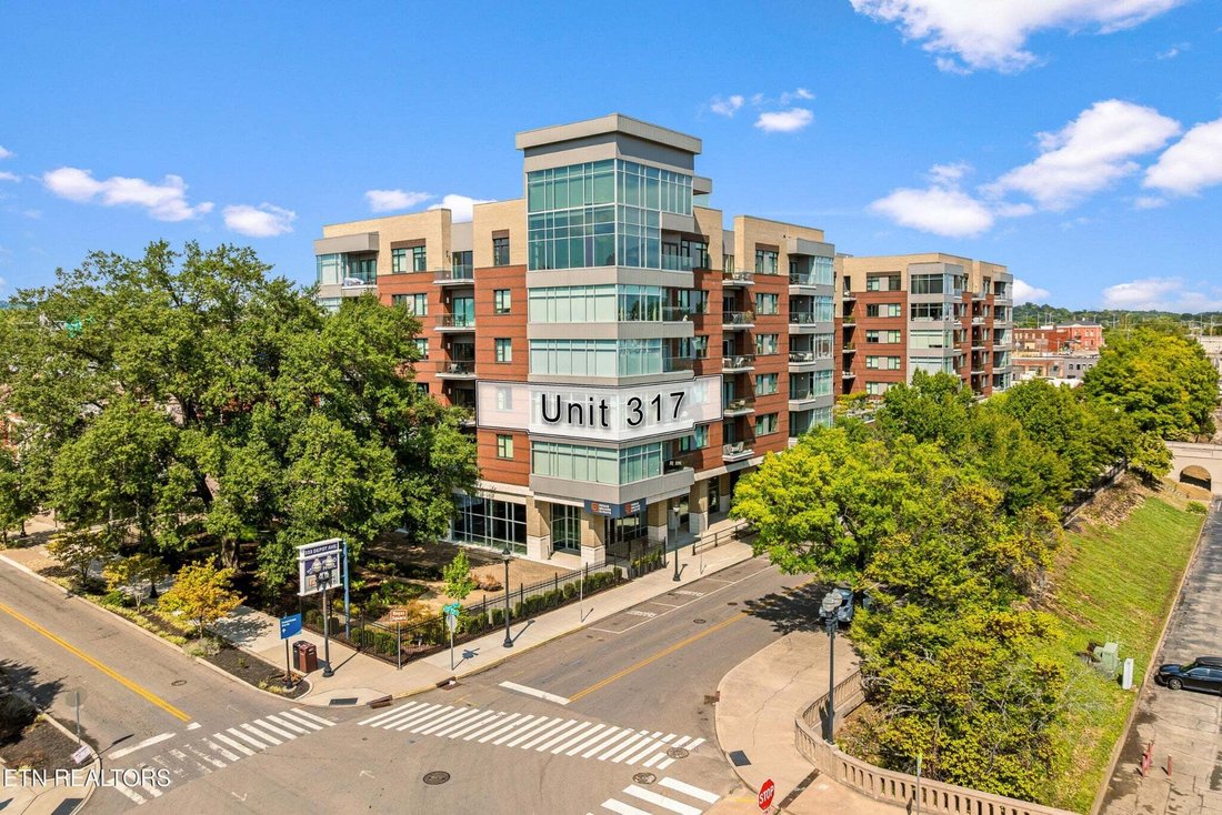 Condo in Knoxville, Tennessee, United States 1 - 18987655