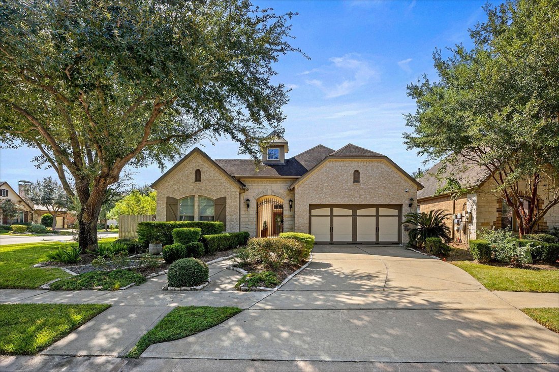 House in Sugar Land, Texas, United States 2 - 18989052