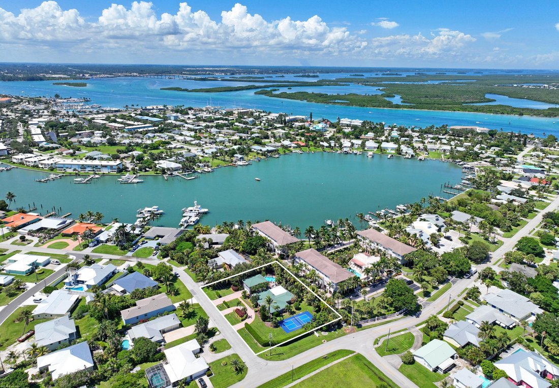 House in Fort Pierce, Florida, United States 4 - 18988356