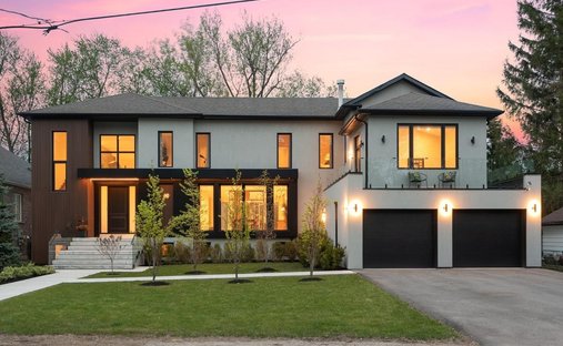House in Gormley, Ontario, Canada 1