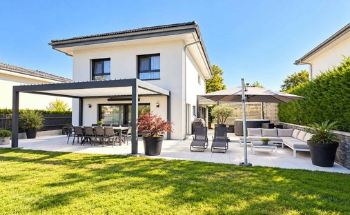 Villa in Cuarny, Vaud, Switzerland 1