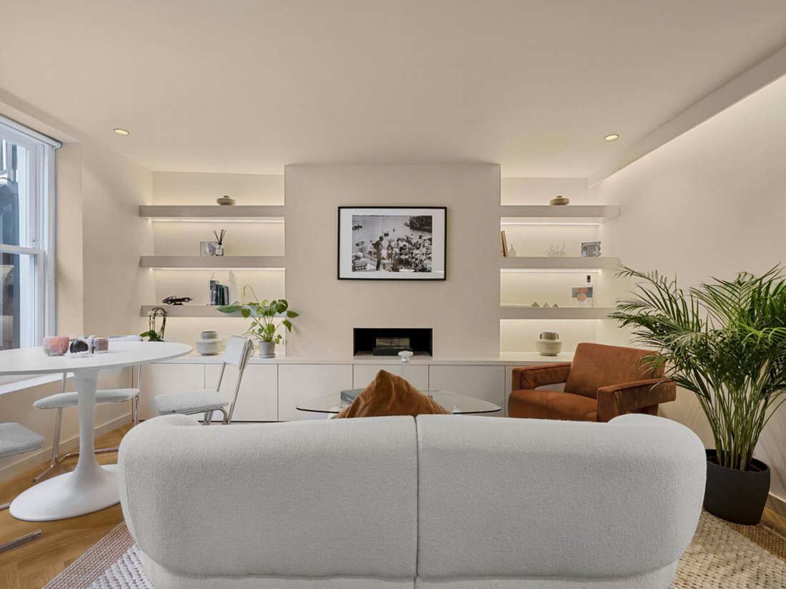 Apartment in Camden Town, Camden, England 1 - 18989722