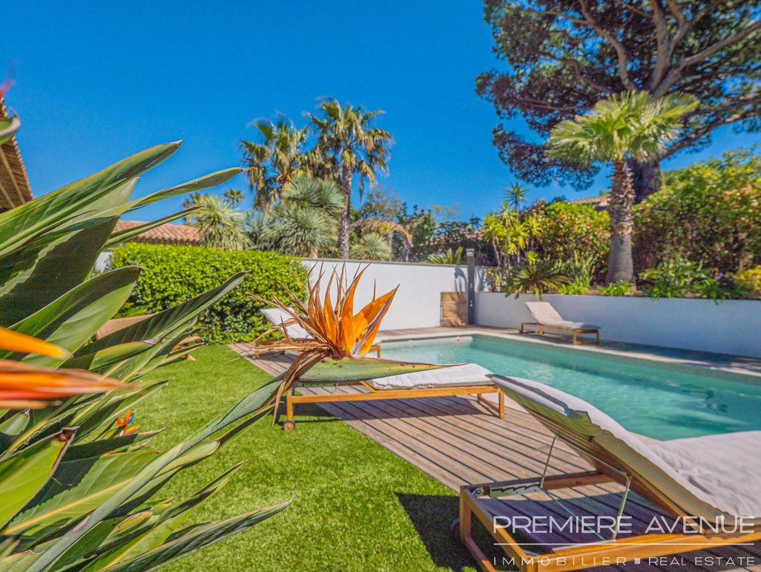House in Ville-Les Saquedes-Le Bouillonnet, Sainte-Maxime, France 2 - 18989233
