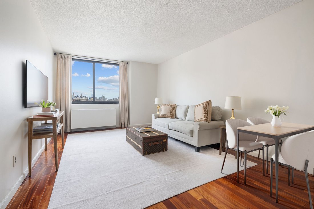 Condo in New York, New York, United States 1 - 18990735