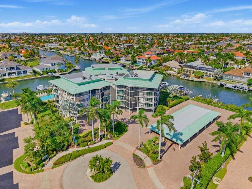 Condo in Marco Island, Florida, United States 5 - 18987525