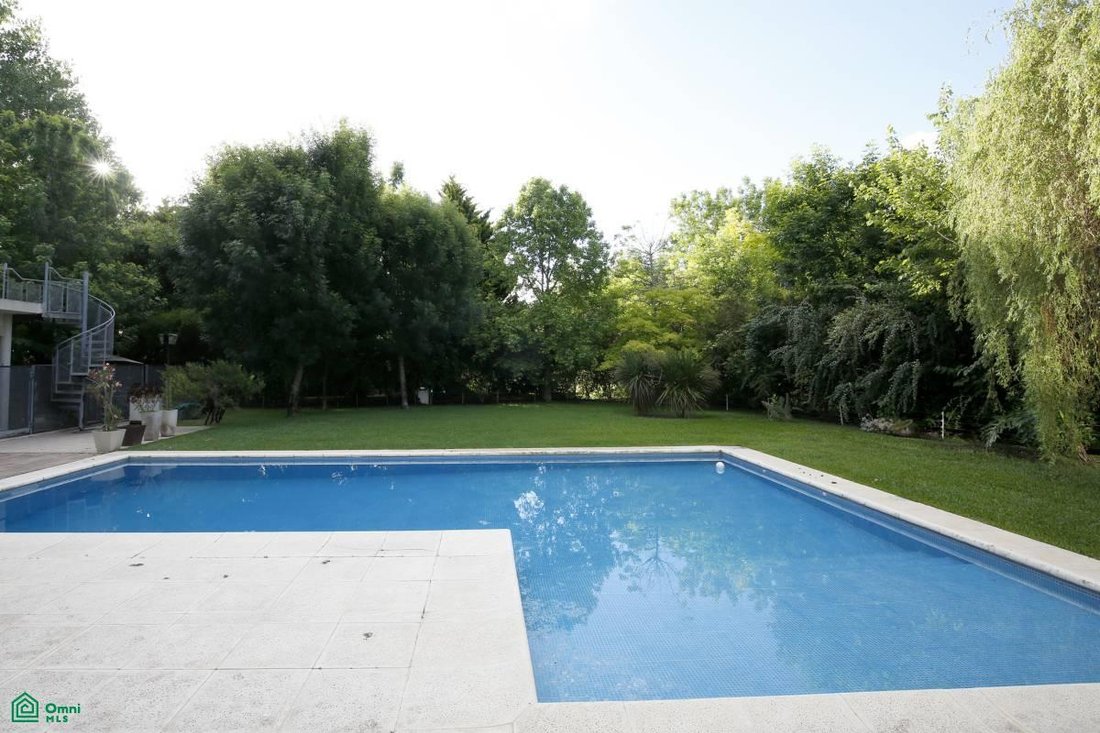 House in City Bell, Buenos Aires Province, Argentina 2 - 17232244