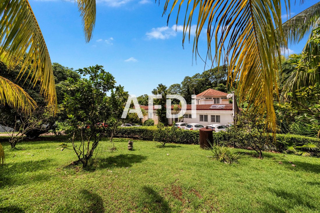 Villa in Fort-de-France, Fort-de-France, Martinique 2 - 18990673