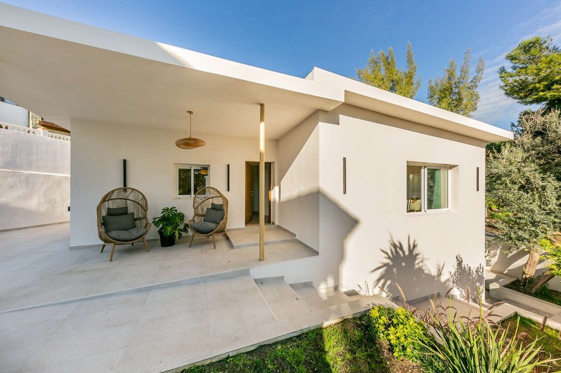 Villa in Fuengirola, Andalusia, Spain 2 - 18989455