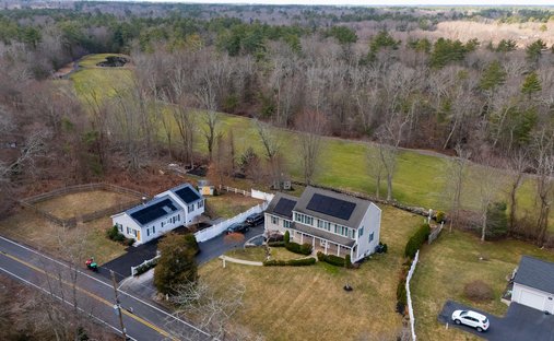 House in West Bridgewater, Massachusetts, United States 1