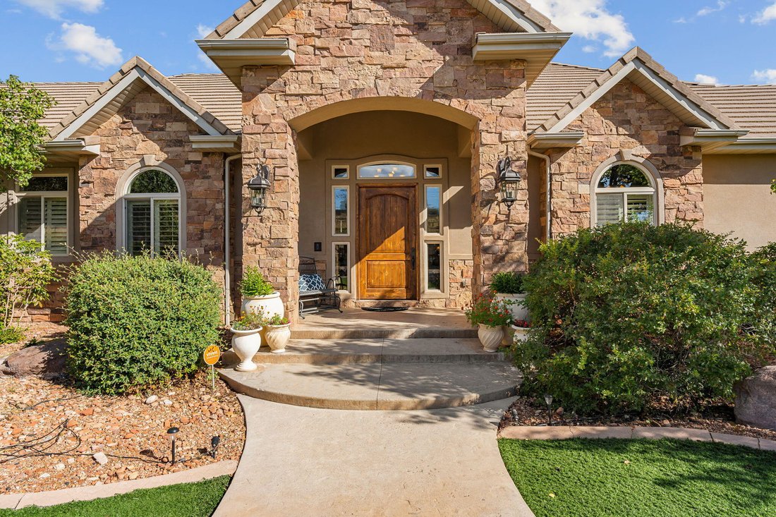 House in Cedar City, Utah, United States 5 - 18987232