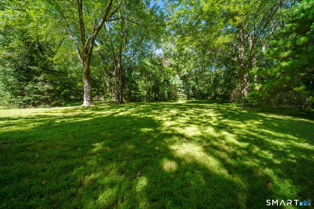 House in Newtown, Connecticut, United States 5 - 18989401