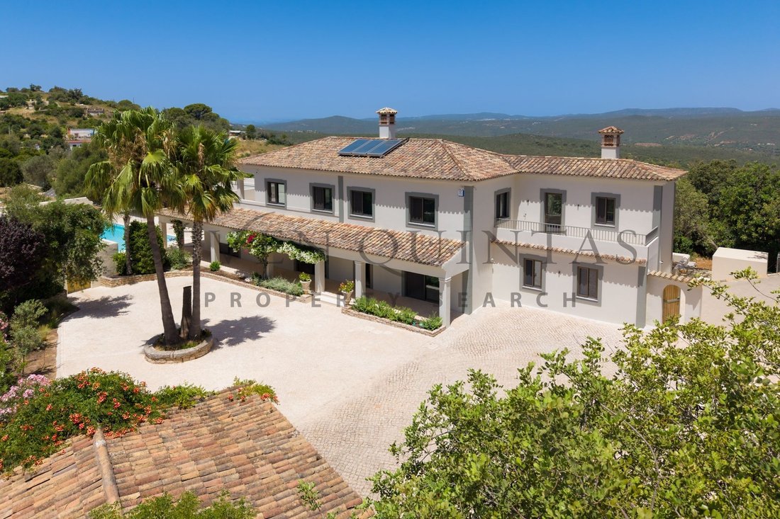 Villa in Loule (Sao Sebastiao), Algarve, Portugal 1 - 18989651