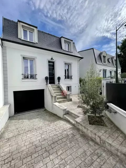 House in Thiers, Le Raincy, France 4 - 16948059