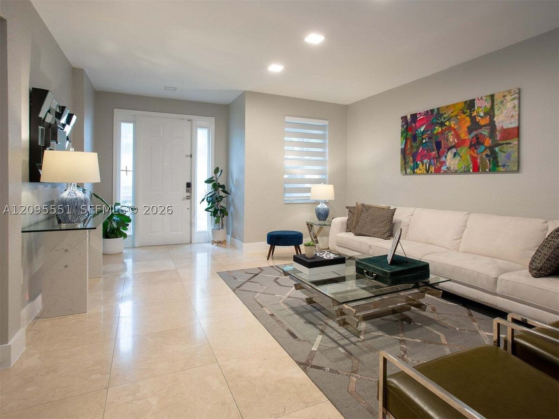 House in Doral, Florida, United States 3 - 18988273