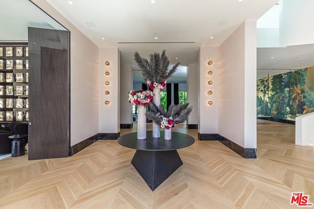House in Los Angeles, California, United States 5 - 18988089
