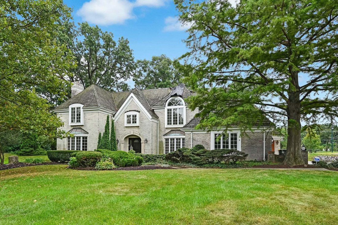 House in Oak Brook, Illinois, United States 1 - 18988227