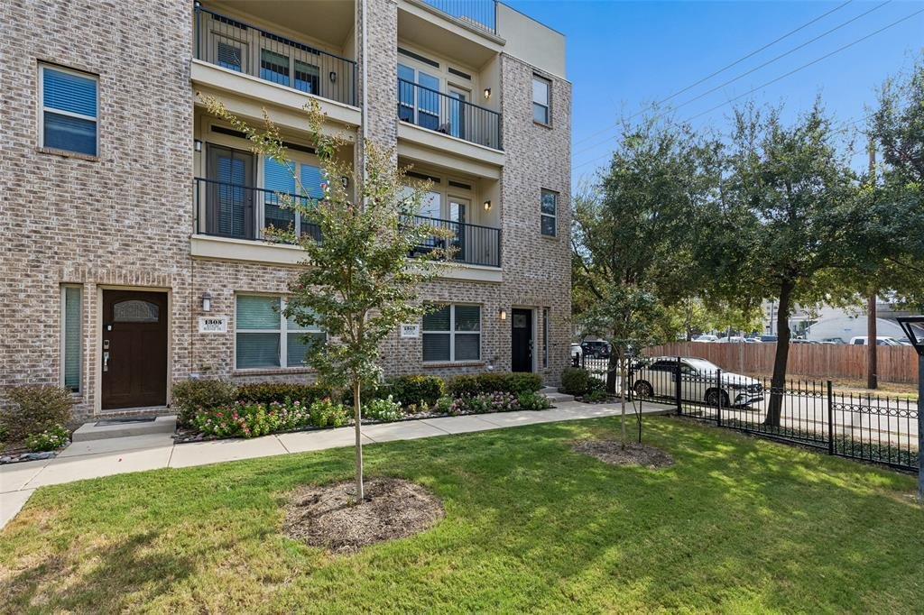 Townhouse in Dallas, Texas, United States 2 - 18988645
