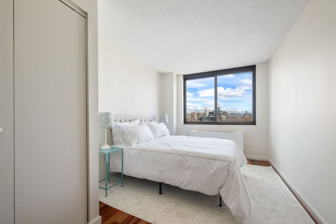 Condo in New York, New York, United States 4 - 18990735