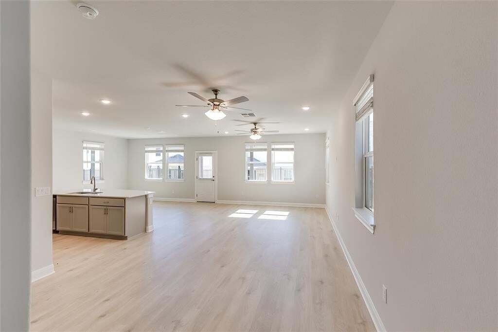 House in Austin, Texas, United States 5 - 18988504