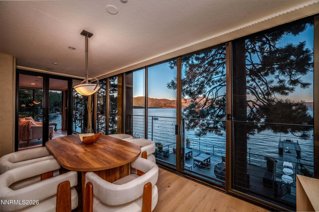 Condo in Incline Village, Nevada, United States 3 - 17599201