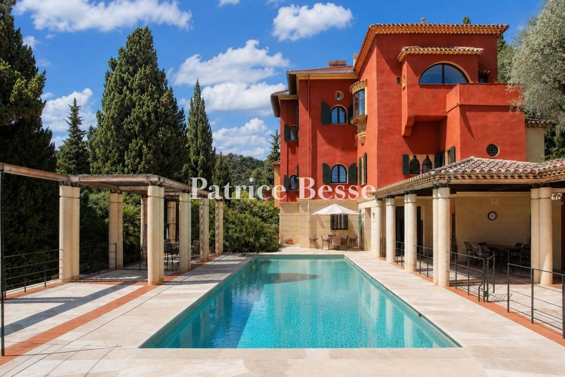Villa in Menton, Provence-Alpes-Côte d'Azur, France 5 - 18989500