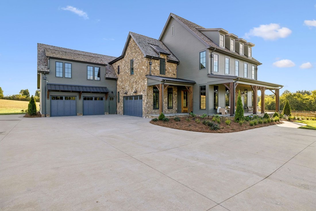 House in Franklin, Tennessee, United States 4 - 18990533