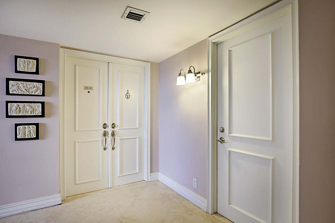 Condo in Fort Lauderdale, Florida, United States 3 - 18988359