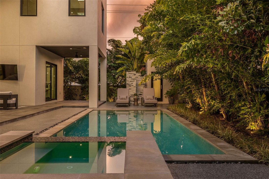 House in Tampa, Florida, United States 4 - 18988399