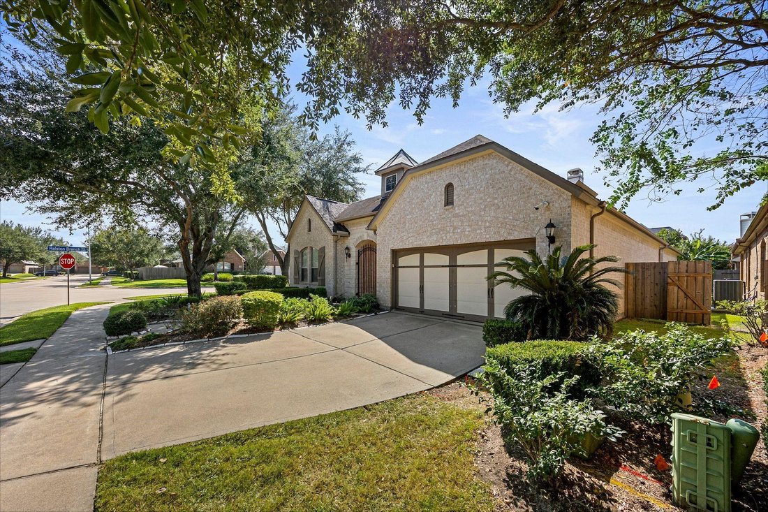 House in Sugar Land, Texas, United States 4 - 18989052