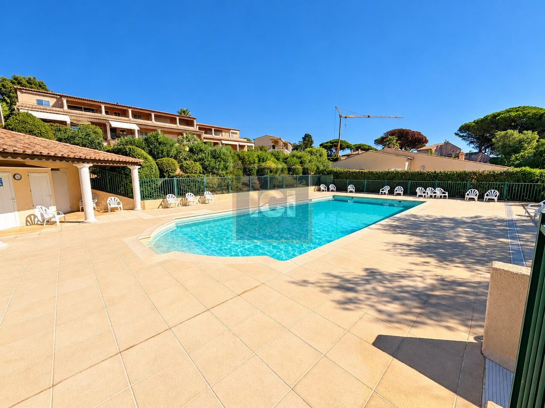 Apartment in Ville-Les Saquedes-Le Bouillonnet, Sainte-Maxime, France 4 - 18990649