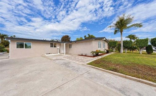 House in Orange, California, United States 1