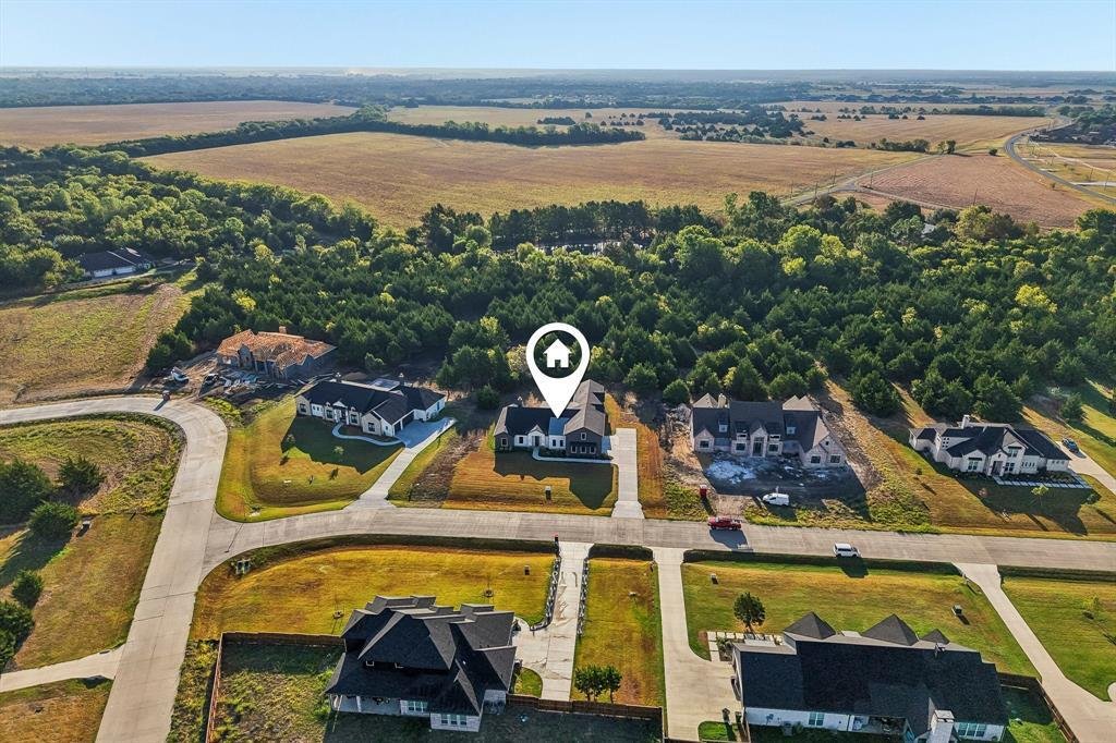House in Waxahachie, Texas, United States 4 - 18988714