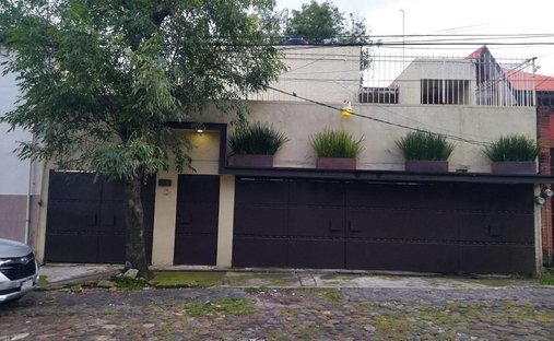 House in Santa Catarina Yecahuitzotl, Mexico City, Mexico 1