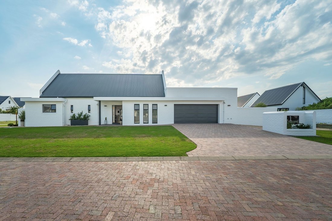 House in Saint Francis Links, Eastern Cape, South Africa 1 - 18987824