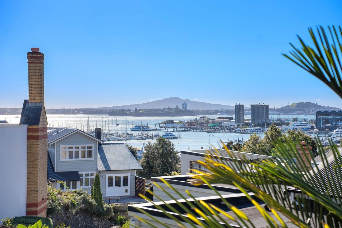 House in Auckland, Auckland, New Zealand 2 - 18902243