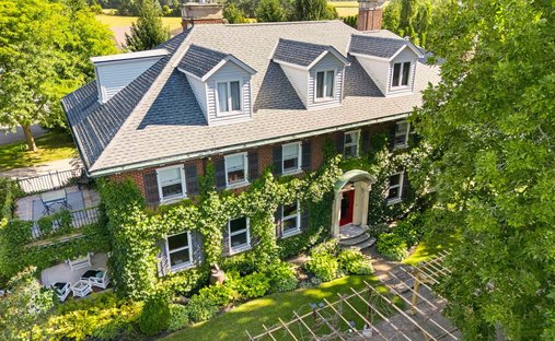 House in Norfolk, Ontario, Canada 1