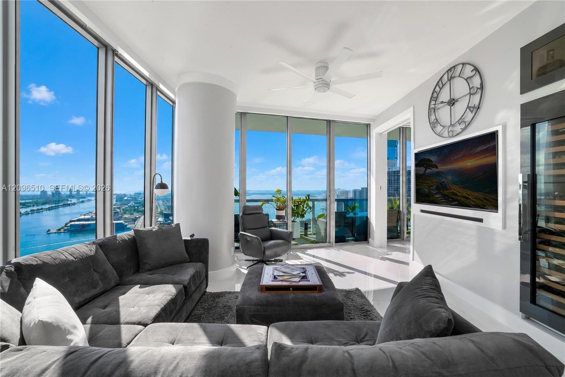 Condo in Miami, Florida, United States 3 - 18989310
