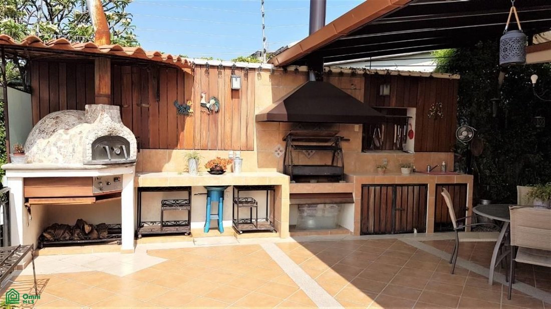 House in Cuernavaca, Morelos, Mexico 4 - 17233472