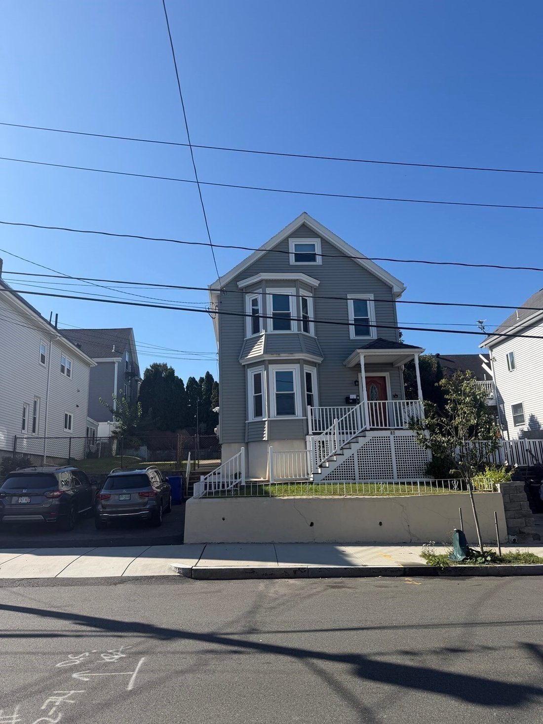 Chelsea, Massachusetts, United States 3 - 18990377