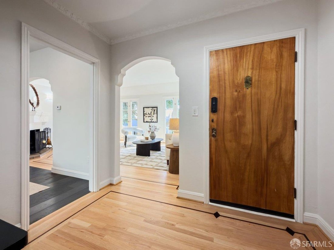 House in San Francisco, California, United States 5 - 18987966