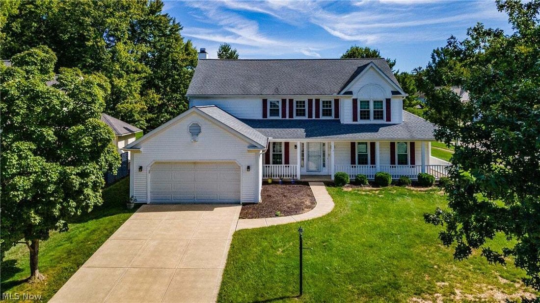 House in Strongsville, Ohio, United States 1 - 18988543