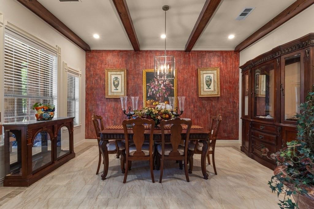 House in Tool, Texas, United States 5 - 18988634