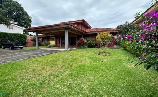 House in Santo Domingo, Heredia Province, Costa Rica 1
