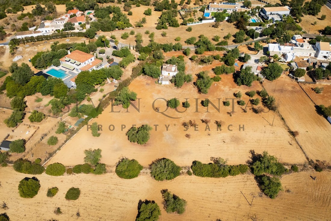 Almancil, Algarve, Portugal 2 - 18989666