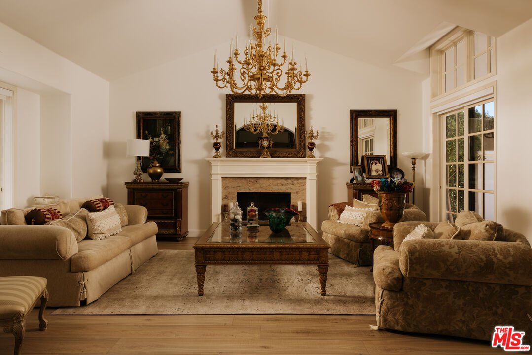 House in Hidden Hills, California, United States 5 - 18989337