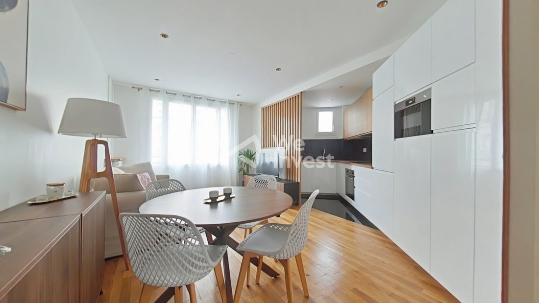 Apartment in Louis Blanc-Aqueduc, Paris 10e Arrondissement, Paris 1 - 18990659
